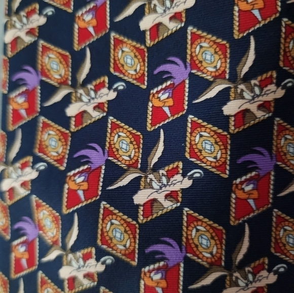 Looney tunes ties color bluevcartoon themes - Picture 2 of 2